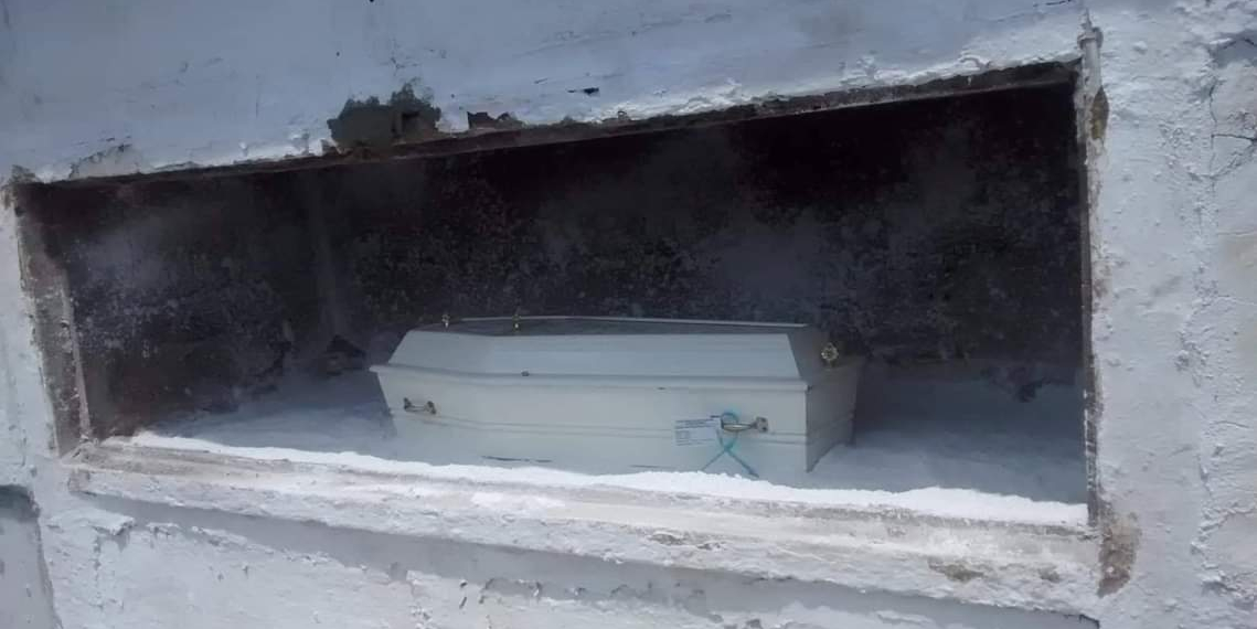 ABSURDO!! DENUNCIA!! DESRESPEITO EM CEMITÉRIO NO RJ ( VIDEOS)