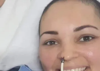 VAMOS AJUDAR ESSA POLICIAL!!