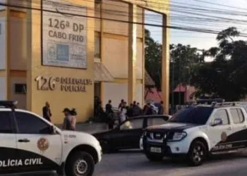 PADRASTO É PRESO POR ESTUPRAR ENTEADO DE 6 ANOS EM CABO FRIO