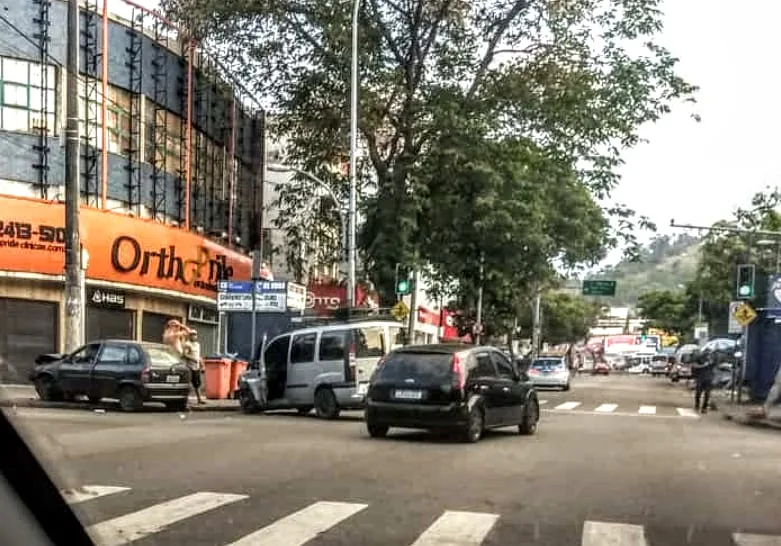 ACIDENTE NO CENTRO DE CAMPO GRANDE