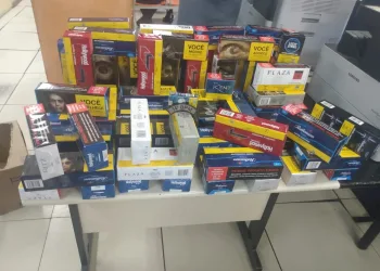 POLICIA PRENDE QUADRILHA DE CARGAS ROUBADAS NA ZONA OESTE( FOTOS)