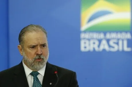 Aras diz que ‘não há nada’ que vincule Bolsonaro ao caso Marielle
