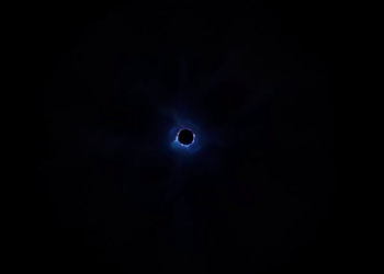 Fortnite Quebra a Internet e deixa jogadores encarando buraco negro por horas sem explicação, veja as reações