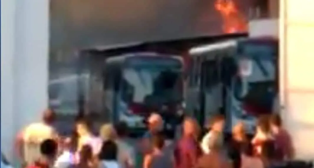 ATUALIZAÇÃO!! INCÊNDIO NUMA EMPRESA EM CAMPO GRANDE
