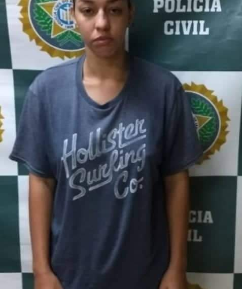 Mulher que ateou fogo no ex namorado  é presa e não demonstra arrependimento