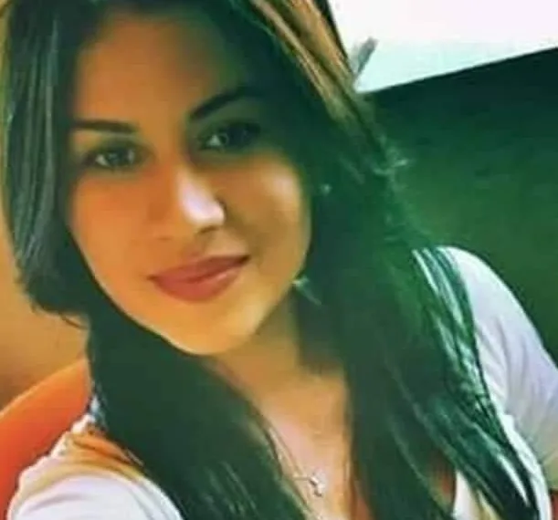 Mulher morre após levar choque em máquina de lavar