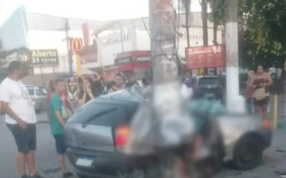 Acidente deixa um rapaz morto e três feridos na Zona Oeste do Rio