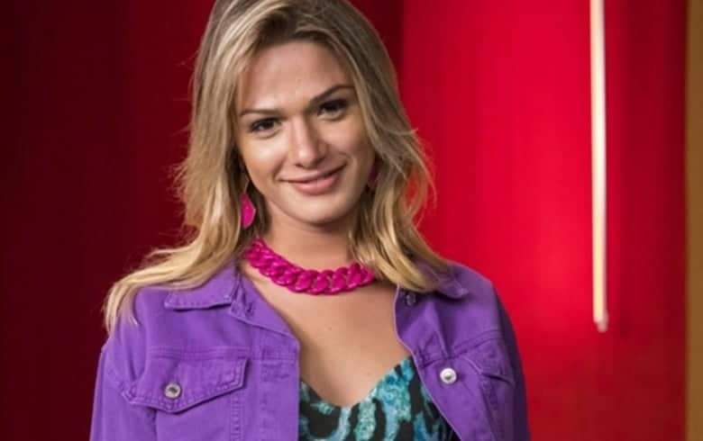 Atriz transsexual de A Dona do Pedaço sofre acidente gravíssimo