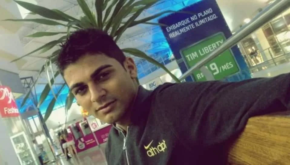 TURISTA MINEIRO MORRE AFOGADO EM PRAIA DO RJ