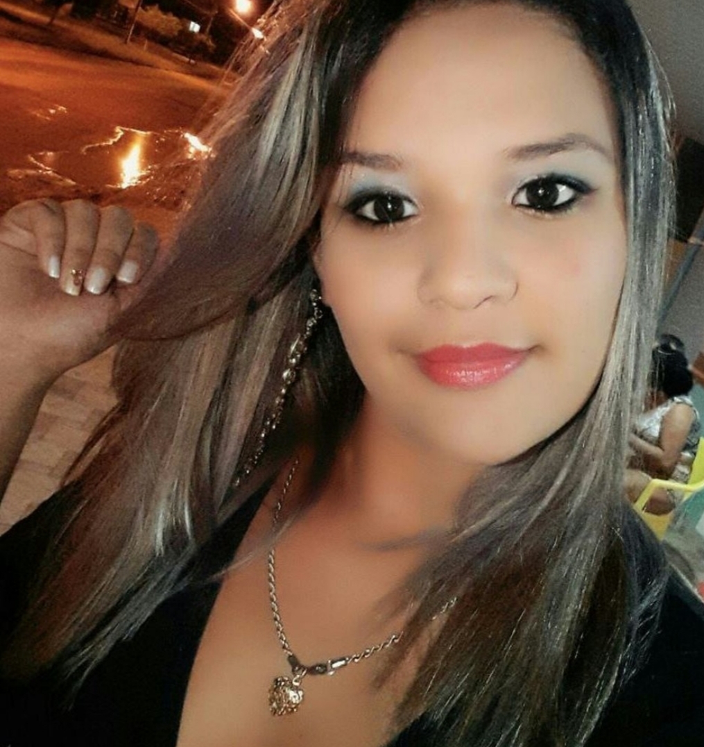 Jovem é assassinada com três tiros em casa de prostituição