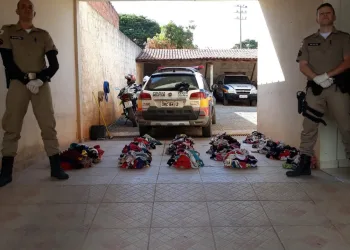 Homem é preso após roubar mil calcinhas de varais da vizinhança