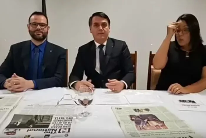 BOLSONARO DIZ QUE WITZEL SE ACHA “GOSTOSÃO