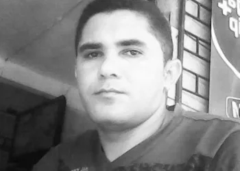 HOMEM É MORTO EM COMUNIDADE NO RJ