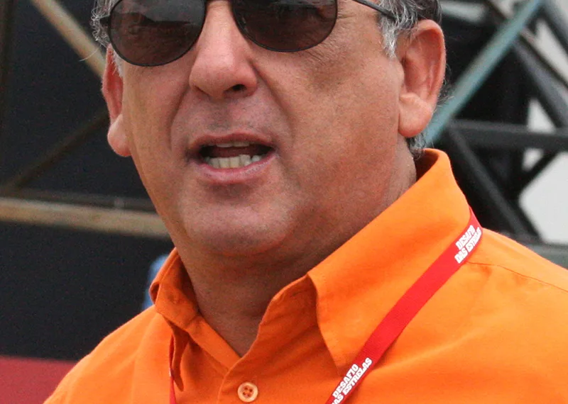 Galvão Bueno sente mal-estar em Lima e está fora da final da Libertadores