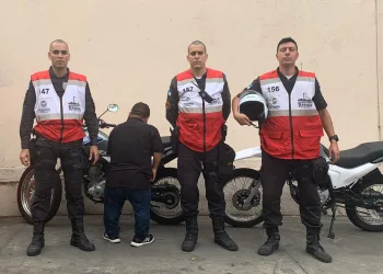 ANÃOZINHO 171 É PRESO NA ZONA OESTE