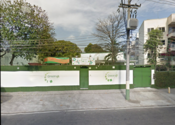 Mãe sofre sequestro relâmpago em frente de creche na Zona Oeste