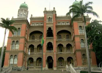 Fiocruz abre inscrições para curso técnico em Biotecnologia
