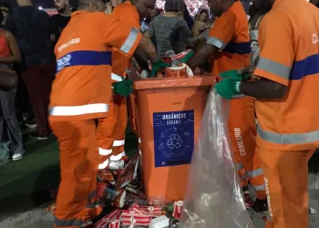 Comlurb recolhe mais de 14 toneladas de lixo durante show de Sandy e Júnior