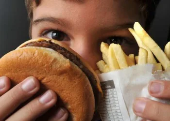 Pesquisa inédita mapeia compulsão alimentar na cidade do Rio