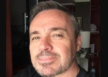 Família lê carta de Gugu se ‘despedindo’ antes de doação de órgãos