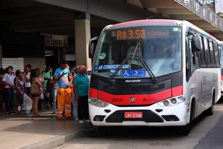 EMPRESAS DE ONIBUS DA ZONA OESTE DO RJ QUEREM REDUZIR VALOR DA PASSAGEM