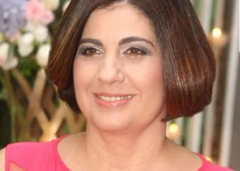 Ex-governadora Rosinha Garotinho vende bolos na web