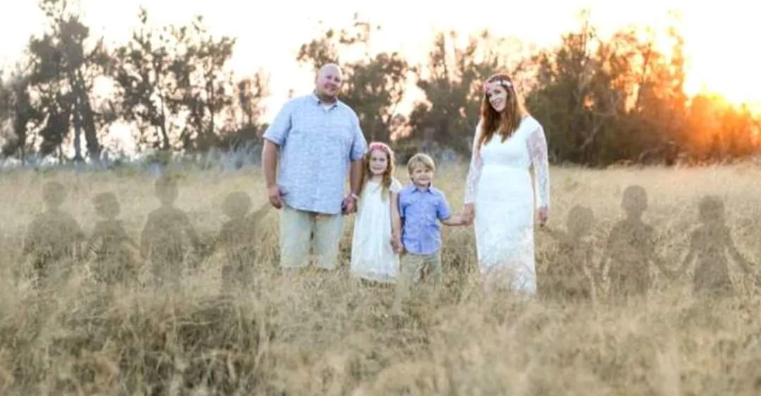 Mãe que sofreu sete abortos inclui seus anjinhos em foto e emociona