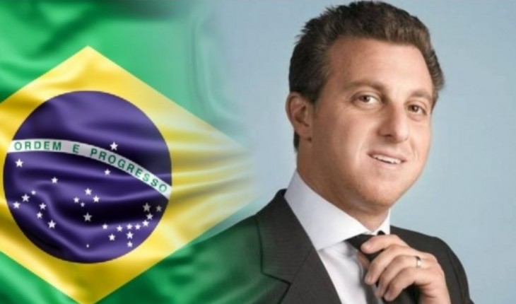 Globo estuda demitir Luciano Huck.