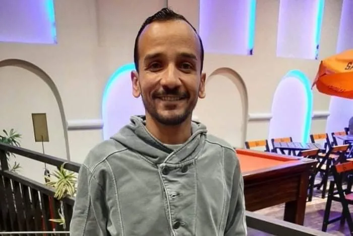 PEDREIRO PRESO EM CAMPO GRANDE FOTOS E  POR PEDIR CARRO DE APP PARA ESTRANHOS É SOLTO