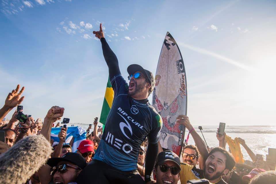 ÍTALO FERREIRA CAMPEÃO MUNDIAL DE SURF!!