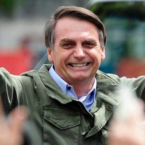 BOLSONARO SOFRE ACIDENTE E ESTÁ NO HOSPITAL