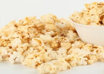5 alimentos que podem causar câncer que você deveria parar de comer agora