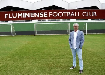 Fluminense inicia 2020 com novo técnico e sem reforços