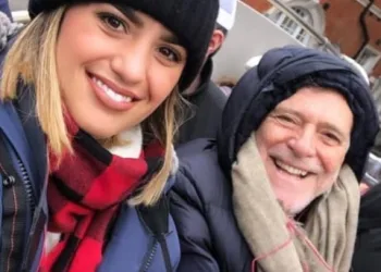 ATOR JOSÉ DE ABREU PEDINHA NAMORADA EM CASAMENTO