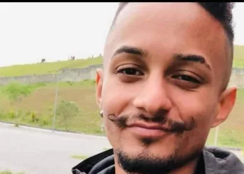 CANTOR DE RAP BRASILEIRO SE MATA AO VIVO AOS 23 ANOS