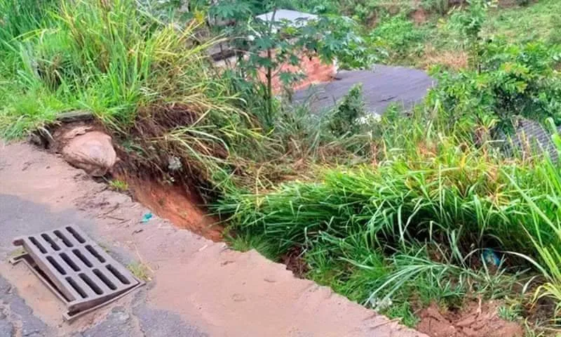 HOMEM MORRE SOTERRADO NO RJ