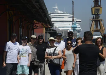 Conheça o perfil dos turistas que visitam o Rio de Janeiro na alta temporada