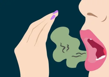 Acabe com o mau hálito com essas 5 dicas simples
