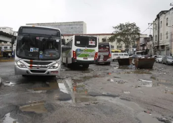 Policial civil é agredido e roubado na Central