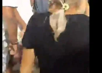 Pai que matou a filha de 1 ano esfaqueada morre  no RJ