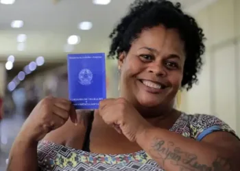 Prefeitura inaugura na zona oeste  mais um espaço para ajudar trabalhador a conseguir emprego