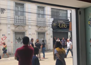 DUAS JOALHERIAS SÃO ASSALTADAS NO CENTRO DE CABO FRIO