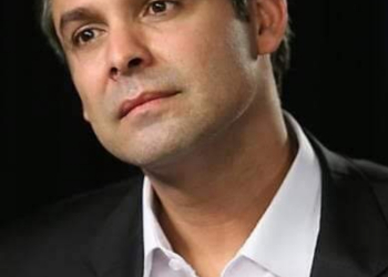 Justiça do Rio condena Lindbergh Farias por improbidade administrativa