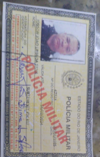 Policial e esposa baleados em assalto na avenida Brasil