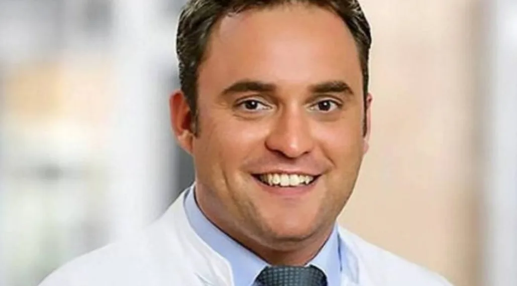 Homem é preso por matar amante acidentalmente após passar cocaína no pênis