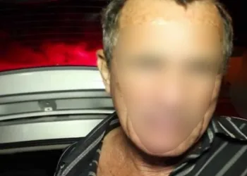 Homem pede divórcio porque sua esposa o obriga a ir todos os dias comprar pão