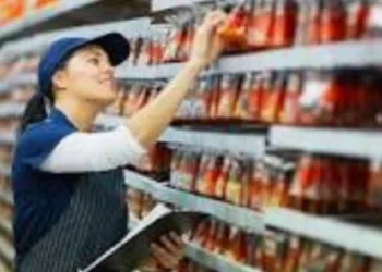 REPOSITOR, AUXILIAR DE SERVIÇOS GERAIS, ATENDENTE, OPERADOR CAIXA – R$ 1.281,25 – COM E SEM EXPERIÊNCIA – ESCALA 12×36 – RIO DE JANEIRO