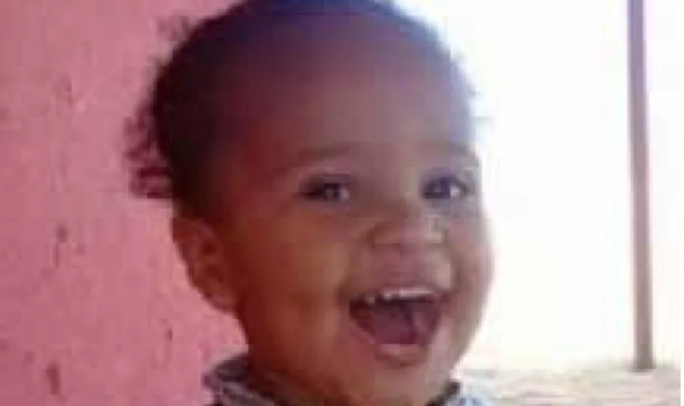 Urgente!! Homem que matou filha de 1 ano a facadas no RJ é encontrado morto na DP