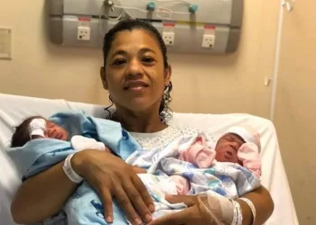 PRIMEIRO BEBÊ DO ANO NO RIO É GÊMEO DE MENINA NASCIDA NO ÚLTIMO DIA DE 2019