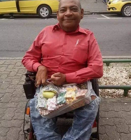 ALGUÉM CONHECE ESSE HOMEM EM CAMPO GRANDE? EXEMPLO DE SUPERAÇÃO